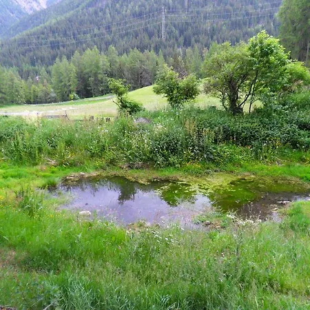Konukevi Landgut Prazet Brail